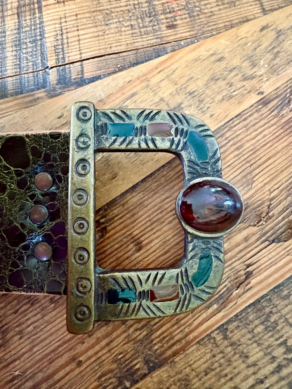 Cydwoq Embellished Brass Belt Buckle with  deep green embossed leather NWOT